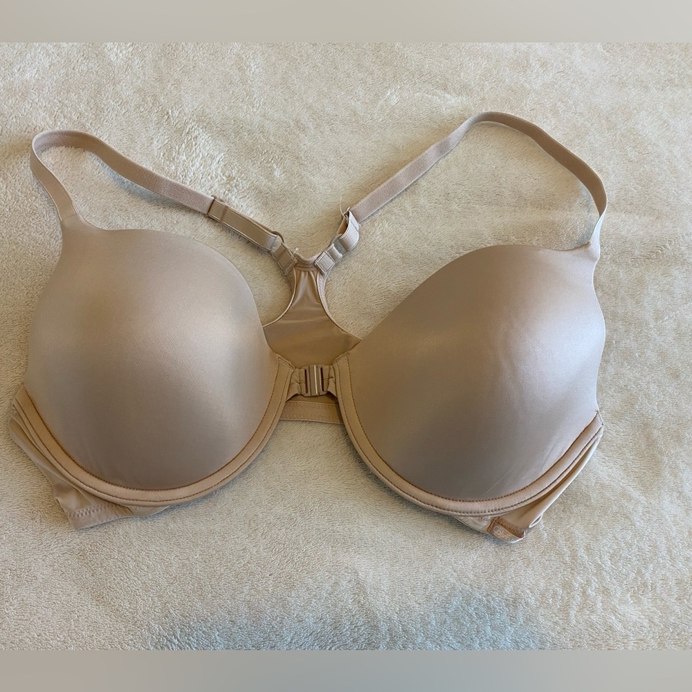 Calvin Klein Women's 36C Racerback Bra, Nude